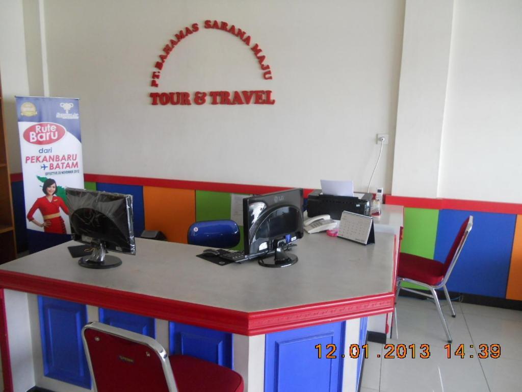 Parma Panam Hotel Pekanbaru Zewnętrze zdjęcie